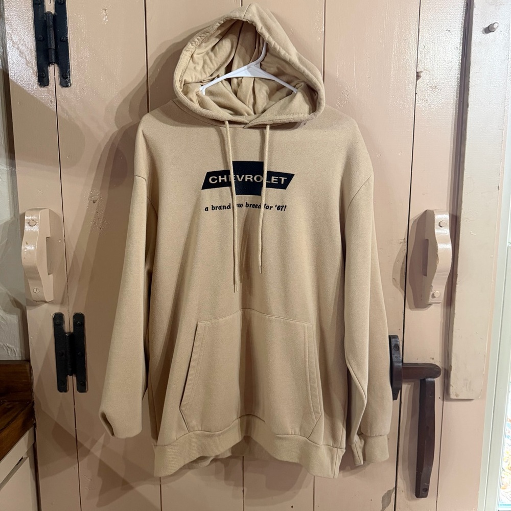 Chevrolet Chemistry Beige Hoodie for Men! Awesome Graphic on back! 🔥 - Picture 1 of 7